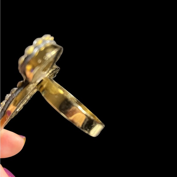 NWT TAHARI HOME NAPKIN RINGS - Picture 3 of 4